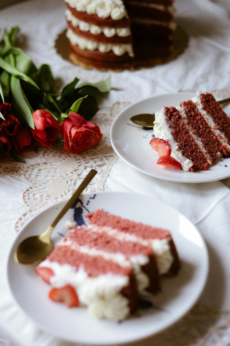 15 Romantic Valentine’s Desserts For Two